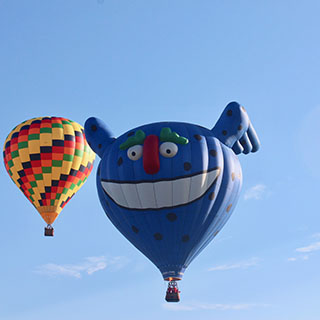 Blue Smiley Face&Colorful Hot-Air Balloons